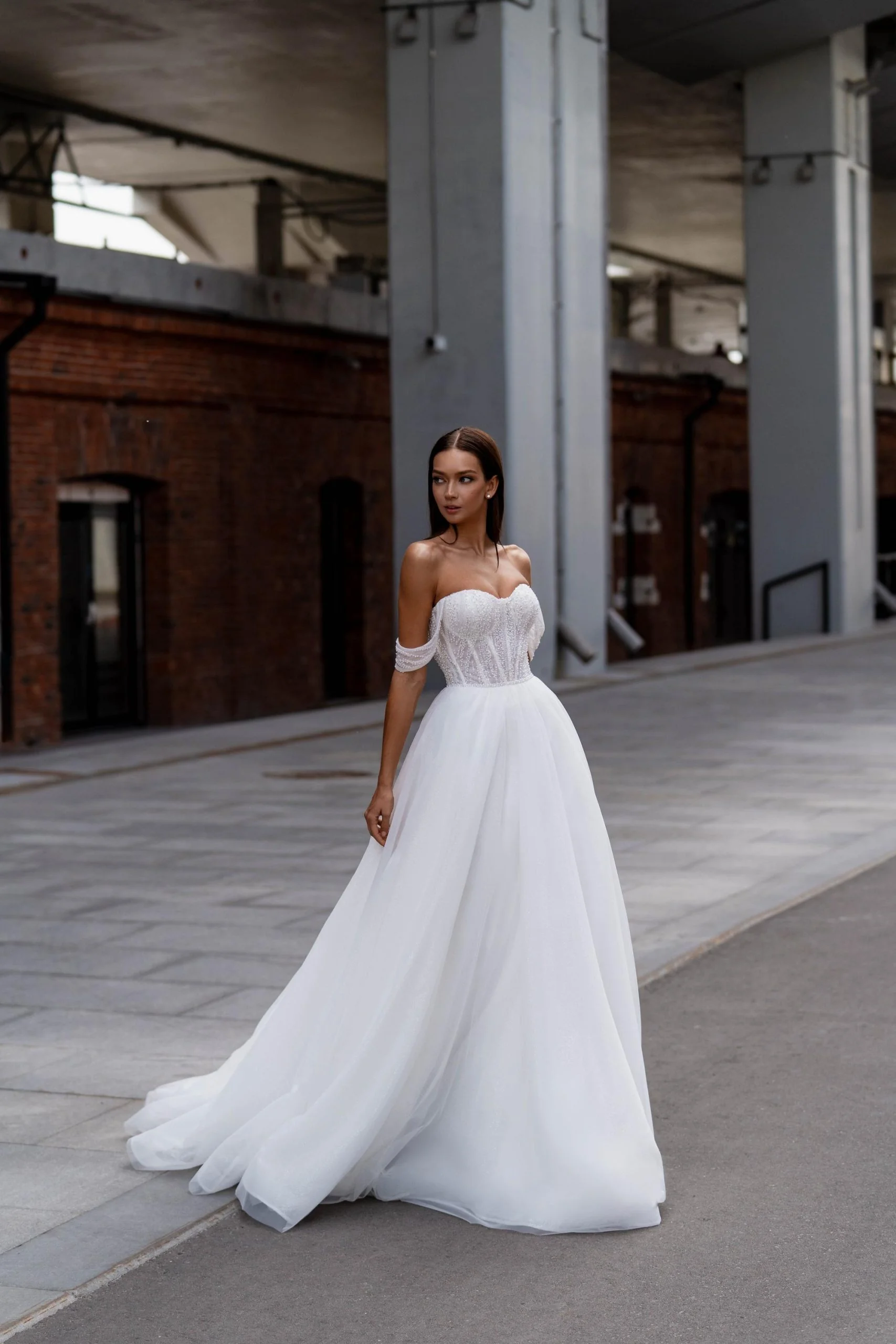 Robe de mariée Sybill détail — Collection Natalia Romanova — Boutique Carlota Bourg-en-Bresse