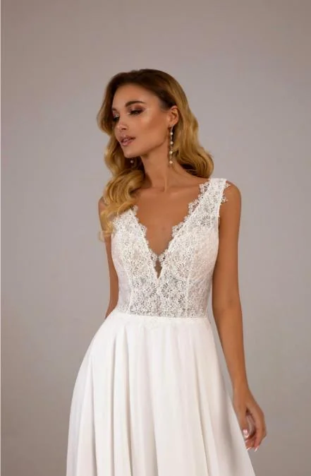 Robe de mariée Irida — Collection Tina Valerdi — Boutique Carlota Bourg-en-Bresse